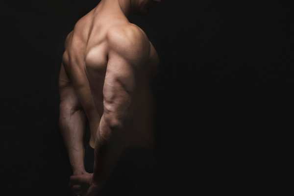 got saggy skin on your back fat causing issues? Call Lipo Sculpt Shepperton Green today!